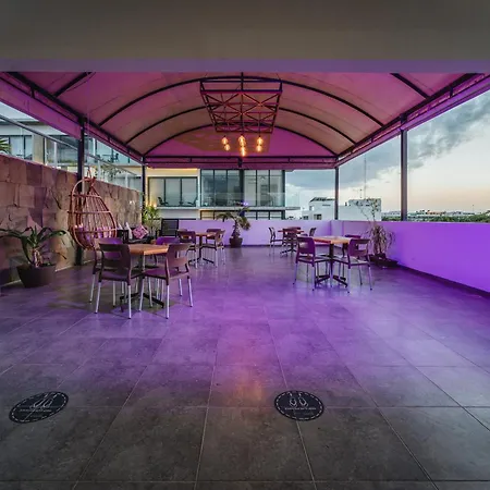 Soho Playa Hotel